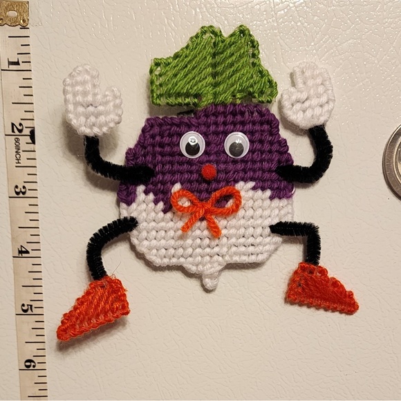 Refrigerator magnets Dancing Veggies! Set of 5!! - Picture 4 of 6